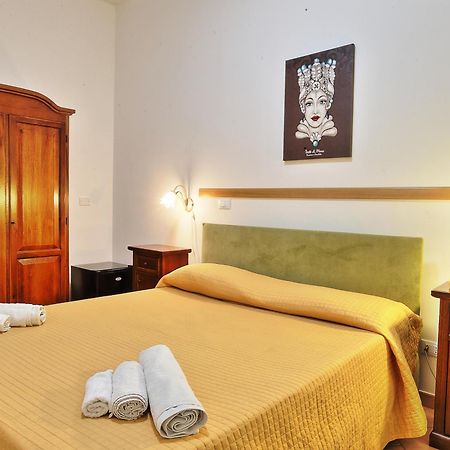 B&B Il Mandorleto 아볼라 외부 사진