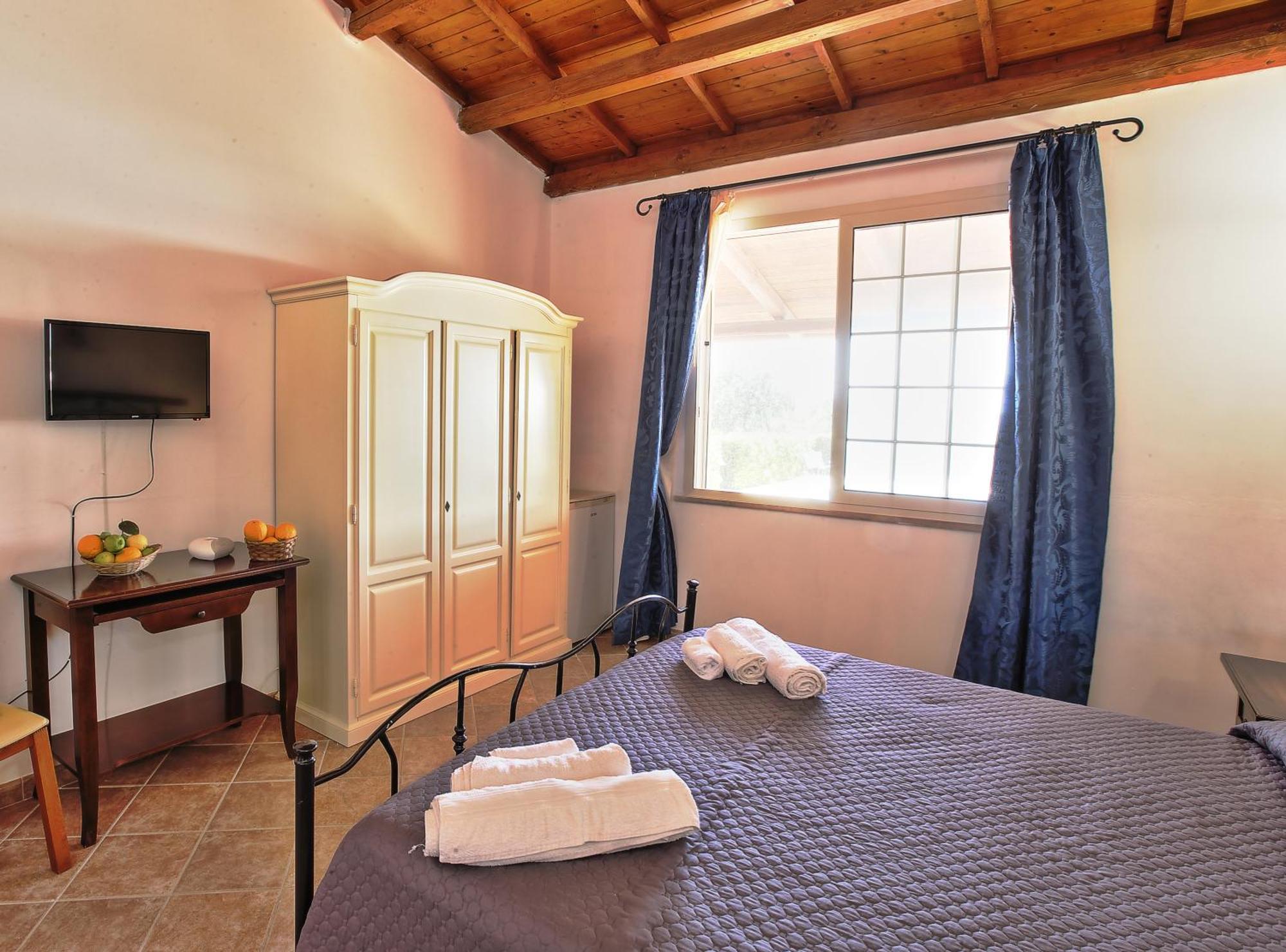 B&B Il Mandorleto 아볼라 외부 사진